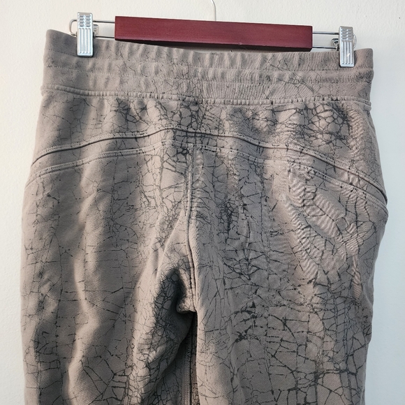 Lululemon Warm Down Jogger Pants  Thread Dye Slim Fit Mid Rise Cotton Terry  8 - Picture 6 of 9